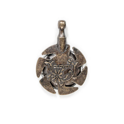 Clover Yarn Cutter Pendant
