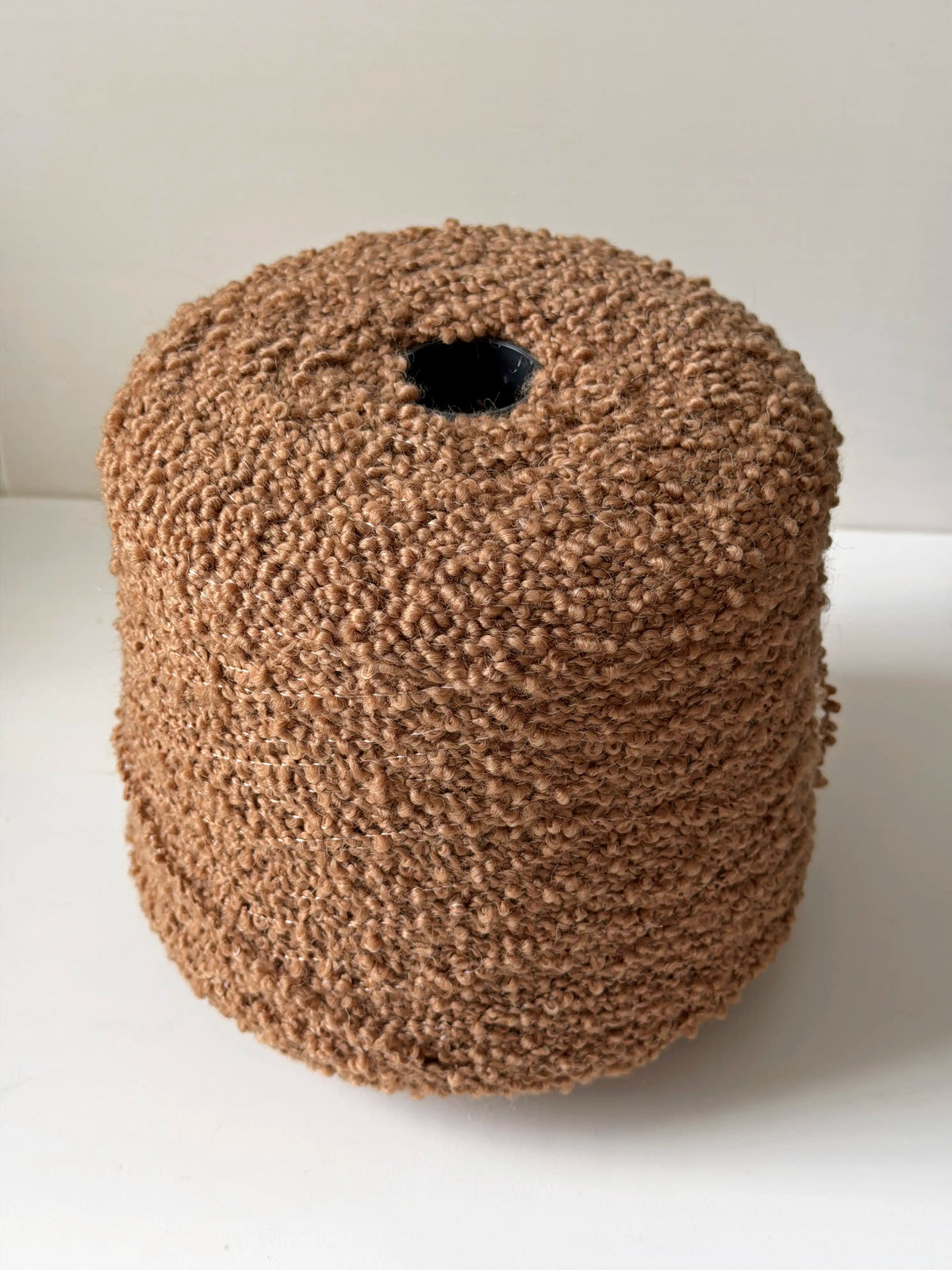 Curly Avia Baby Alpaca Bouclé Super Chunky Yarn, Caramel