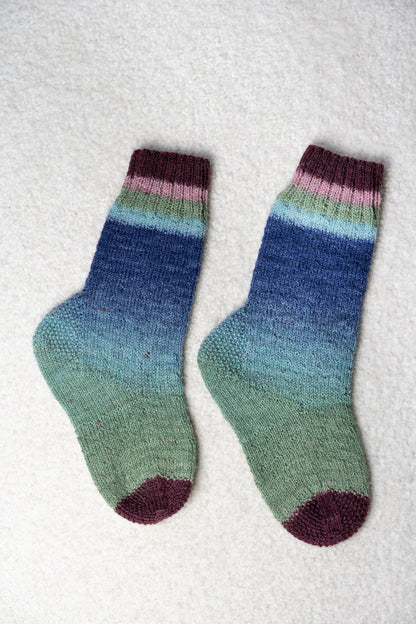 Gradient Socks – Digital Knitting Pattern