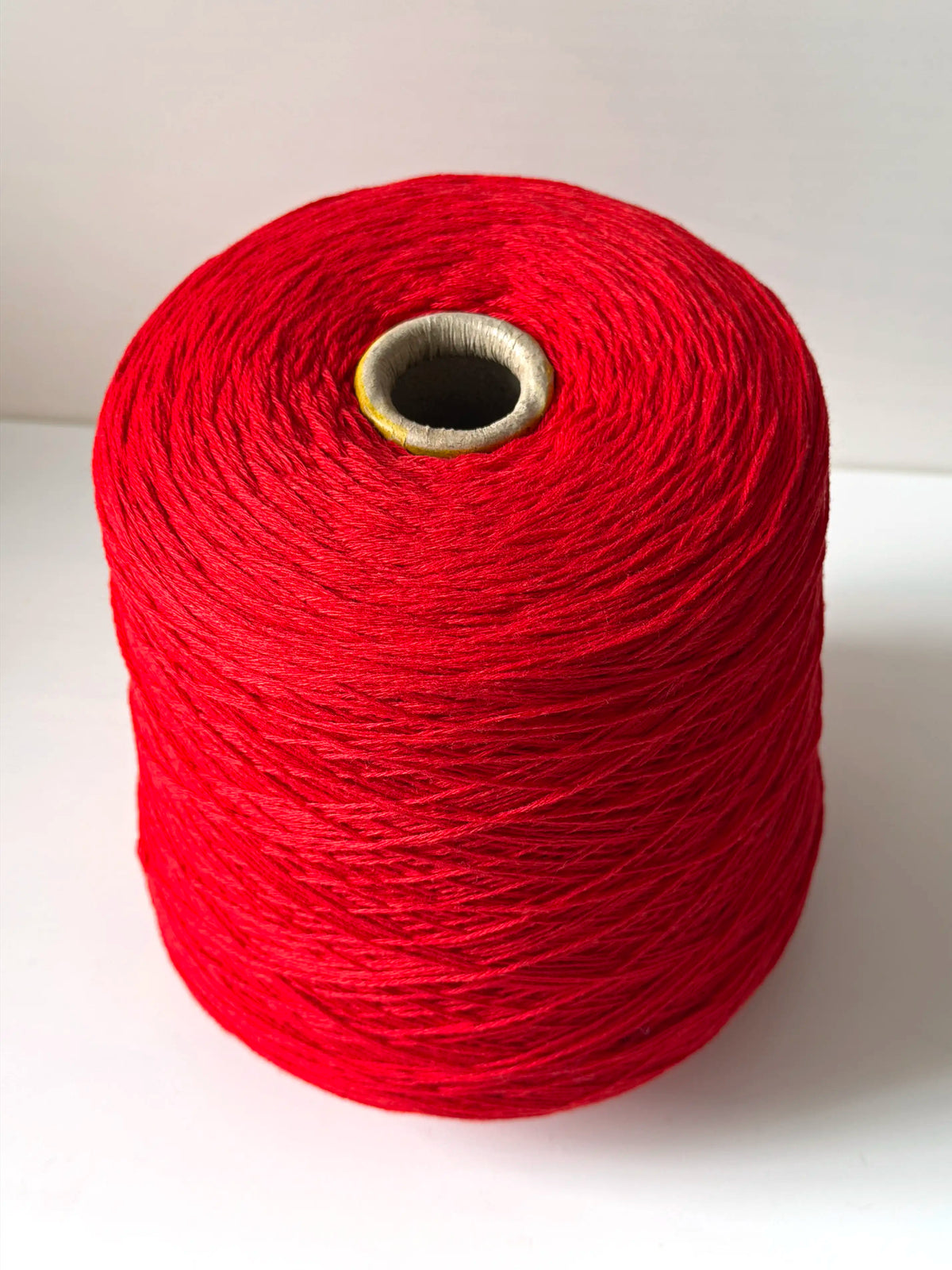 Lana Cashmere. Merino & Cashmere Luxury Yarn. Red