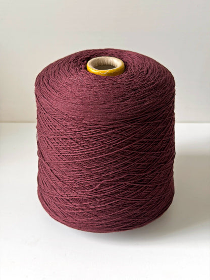 Lana Cashmere. Merino & Cashmere Luxury Yarn. Burgundy