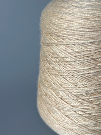 Queenotto Wool & Cashmere Yarn | Pale Oat