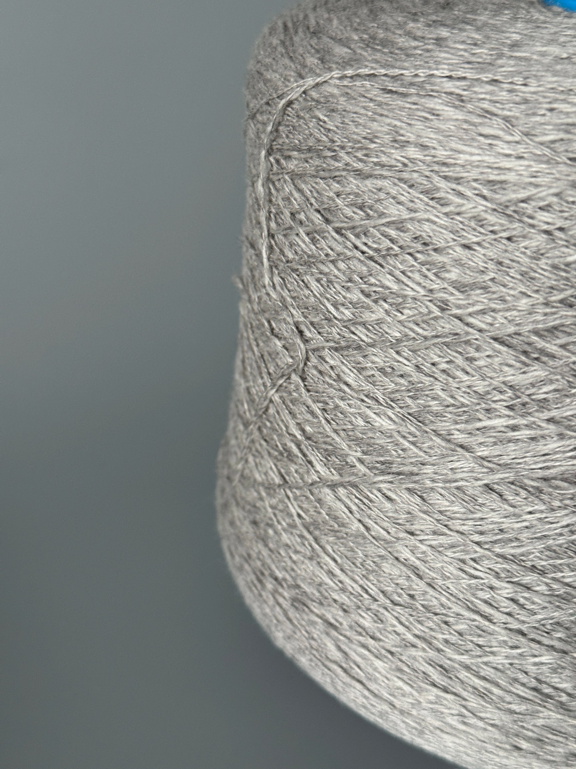 Zegna Baruffa Fiammato. 100% Virgin Wool. Grey