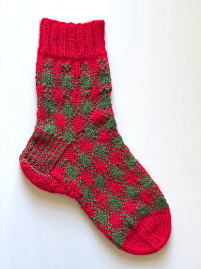 Legally Blonde Socks. A Gingham Colourwork Knitting Pattern