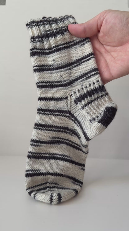 Kremke Lazy Lion Hand-Dyed Sock Yarn 4-ply