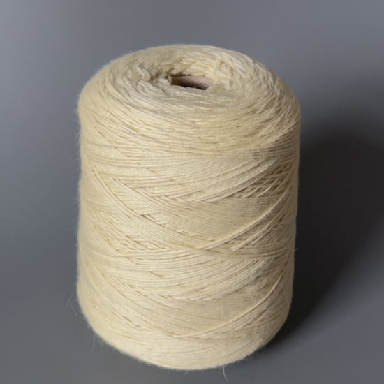 Queenotto Wool & Cashmere Yarn | Vanilla